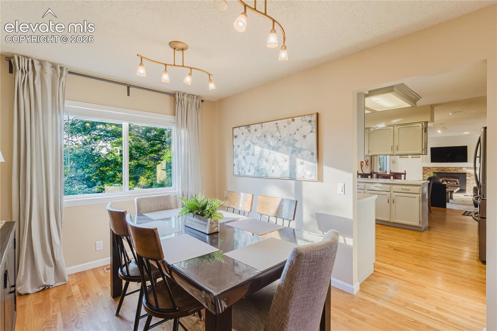 8720 Anglewood Court, photo 13