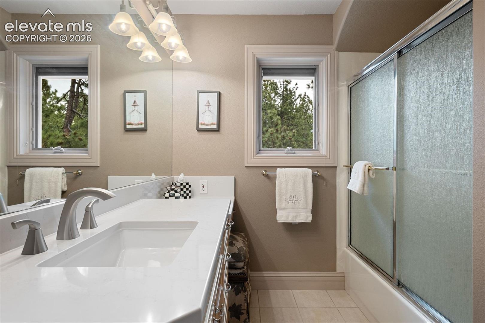 Listing photo 43 for 17507 Colonial Park Drive