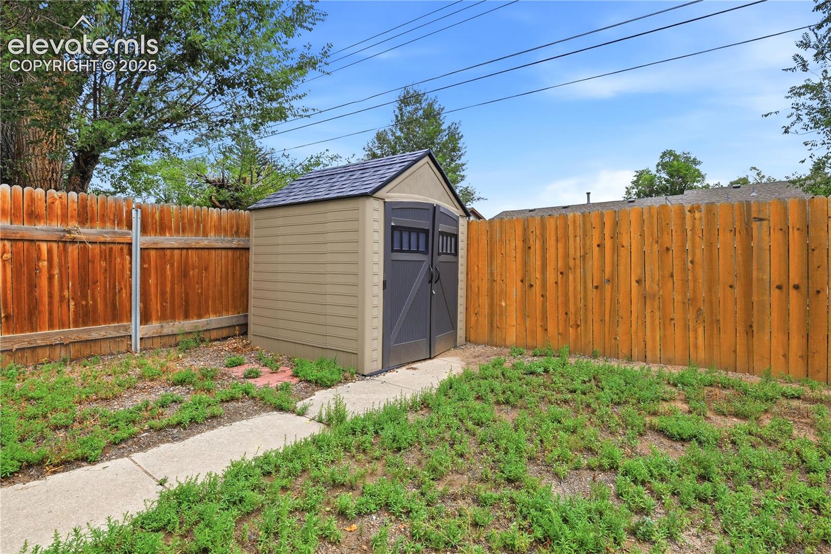 Listing photo 26 for 137 Steven Drive