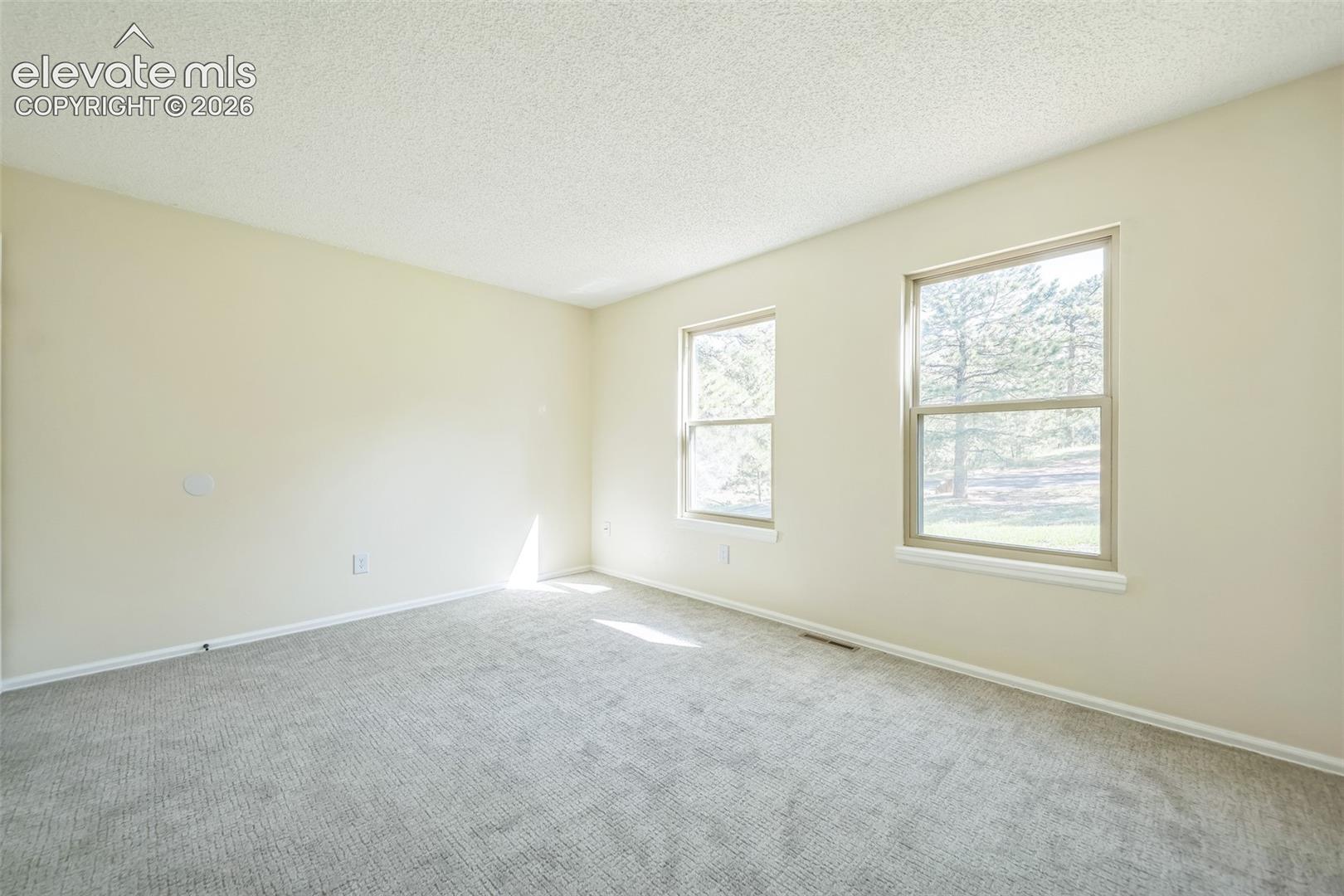 Listing photo 28 for 10635 Green Mountain Falls Road 2