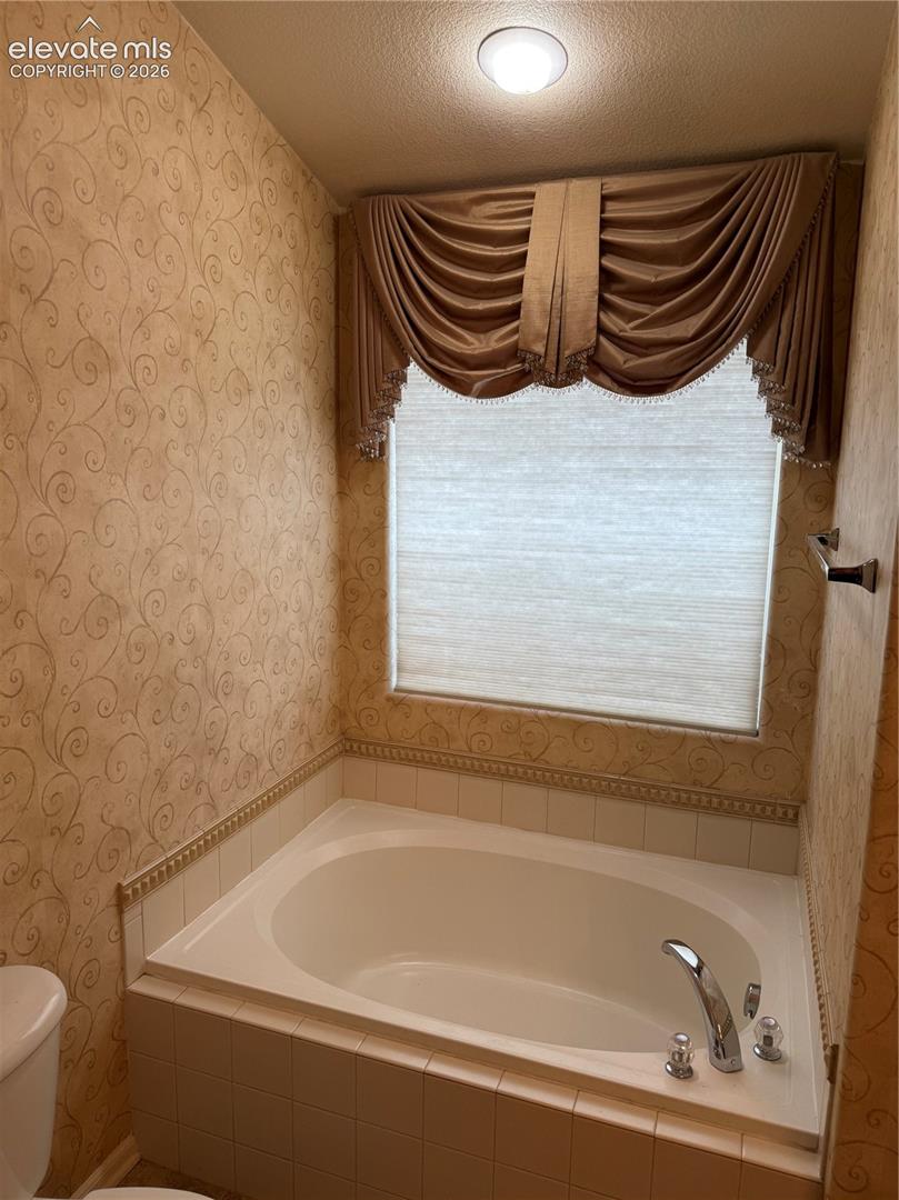 Listing photo 14 for 8309 Confluence Point