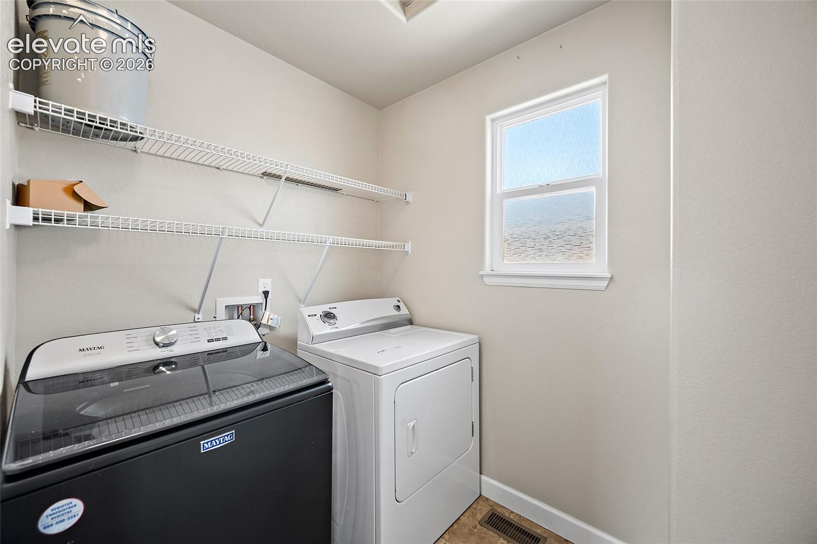 Listing photo 31 for 7246 Dutch Loop