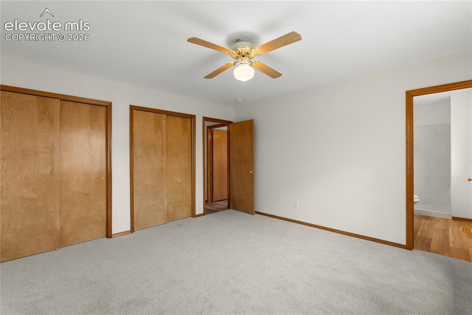 Listing photo 20 for 890 N Candlestar Loop