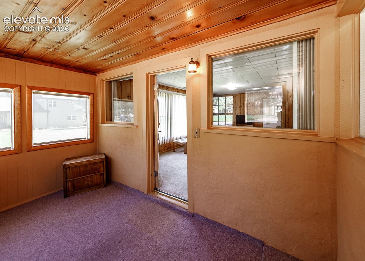 505 Gunnison Avenue, photo 4
