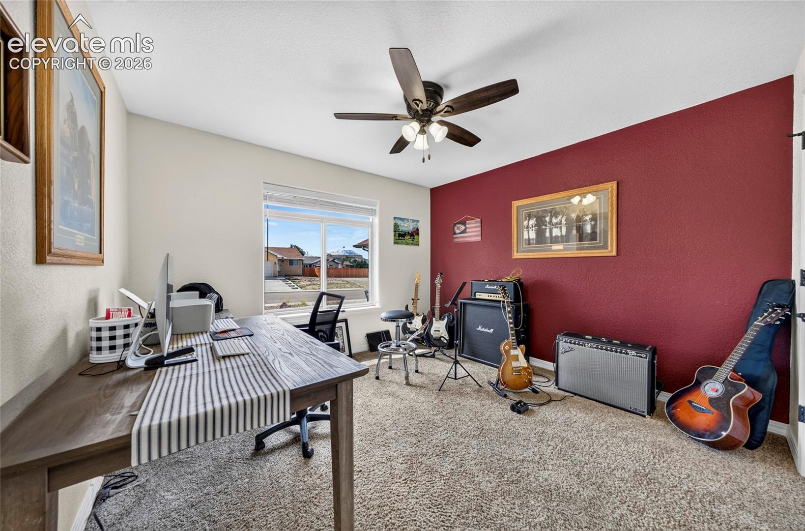 Listing photo 16 for 2311 Meadowlark Lane