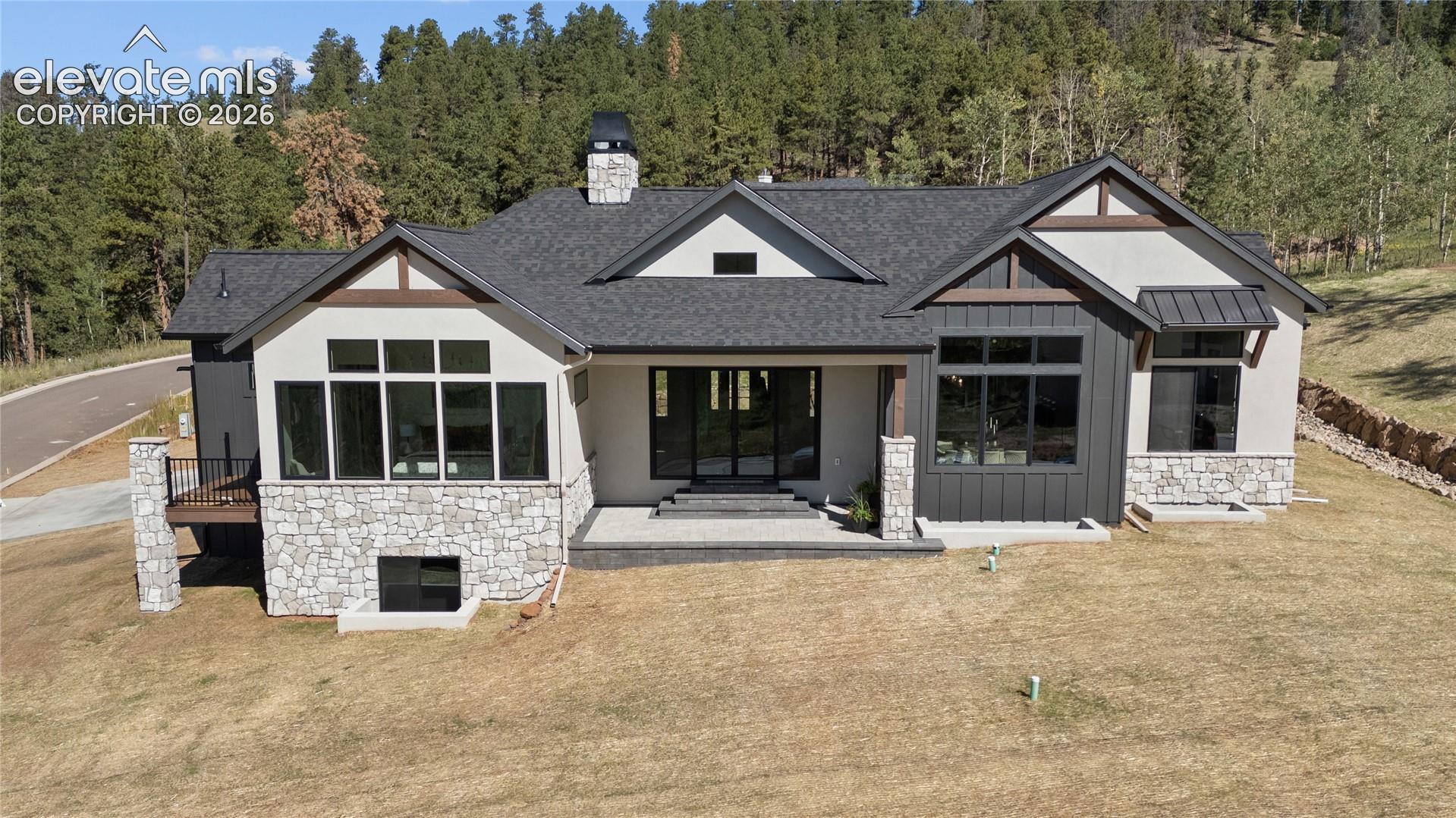 1405 Red Haven Place