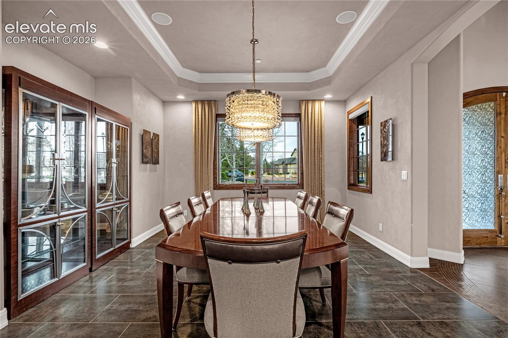 Listing photo 11 for 2217 Rainbows End Point