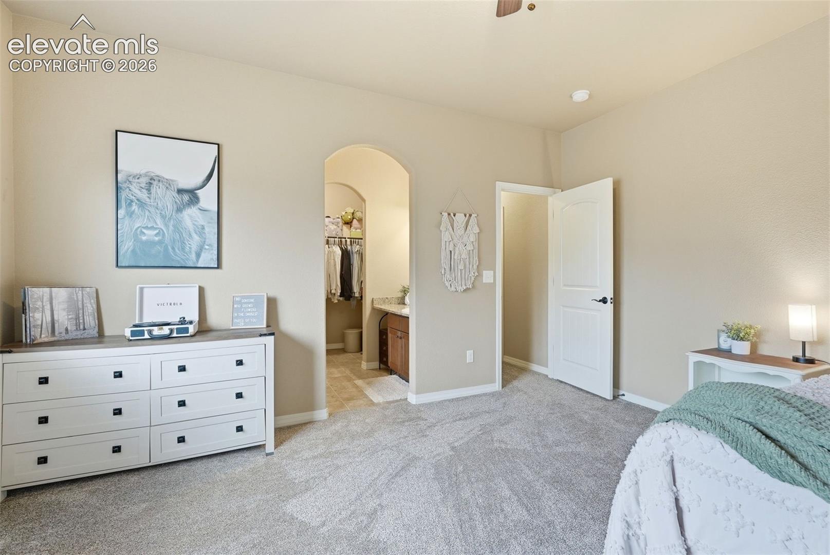 Listing photo 17 for 233 Coyote Willow Drive