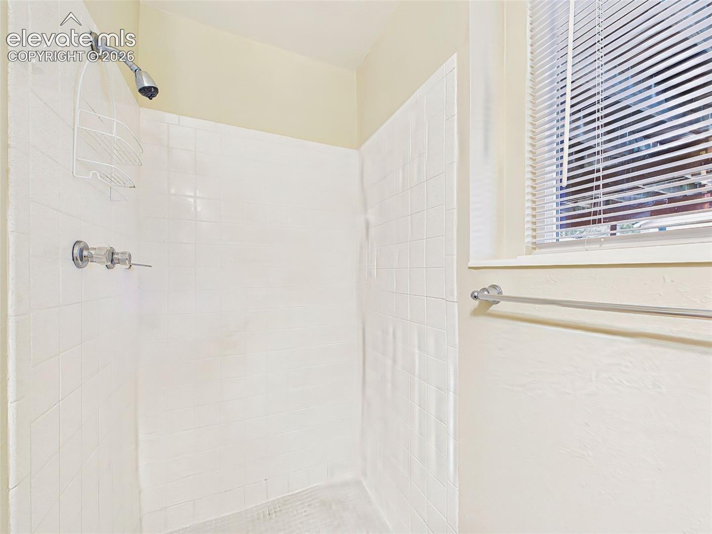 Listing photo 38 for 1509 Lyle Drive