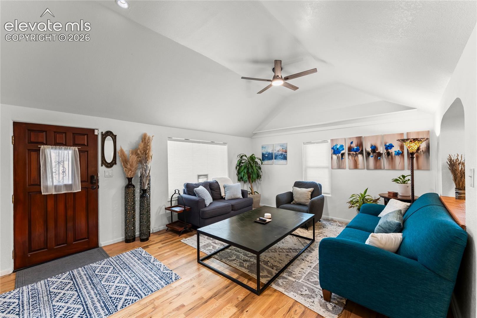 Listing photo 7 for 2706 W Pikes Peak Avenue