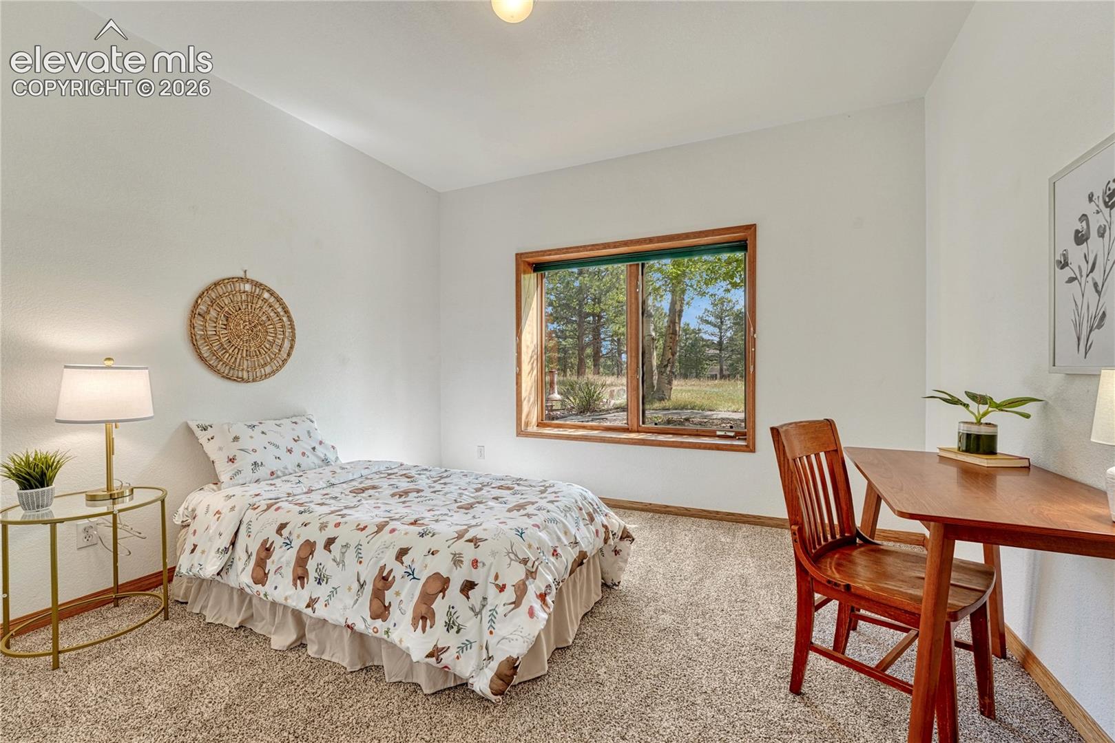 Listing photo 39 for 19435 Sherwood Trail