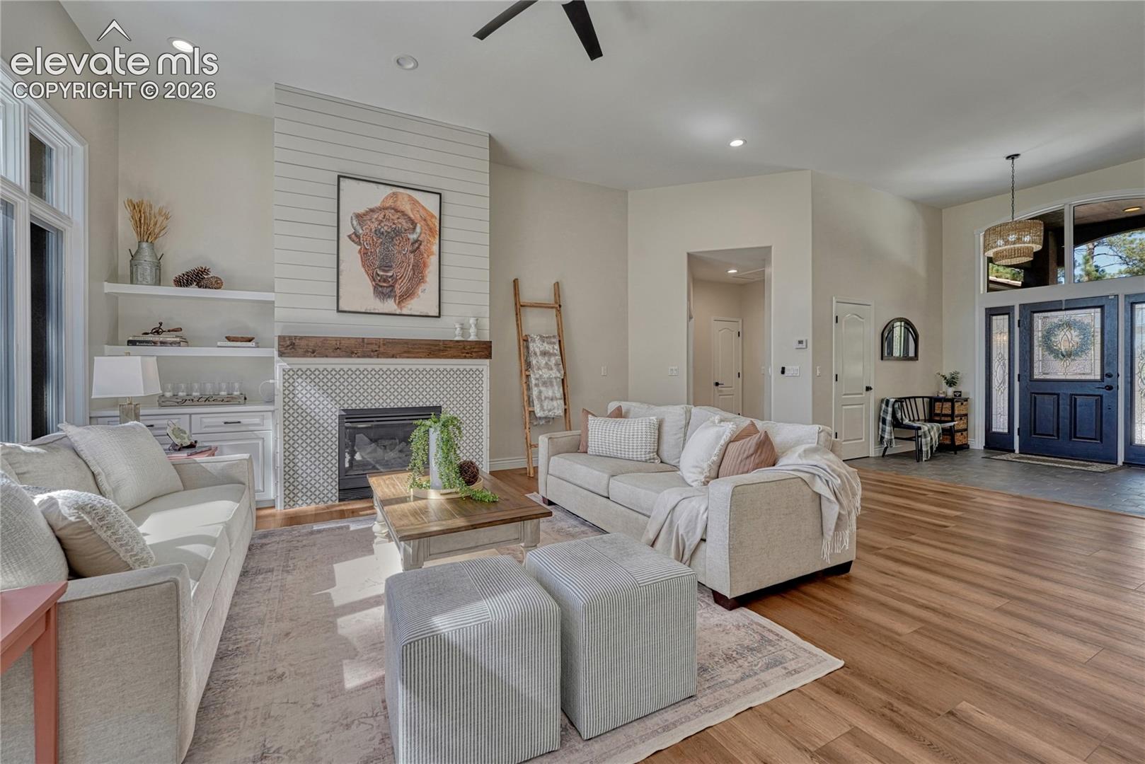 Listing photo 4 for 17180 Colonial Park Drive
