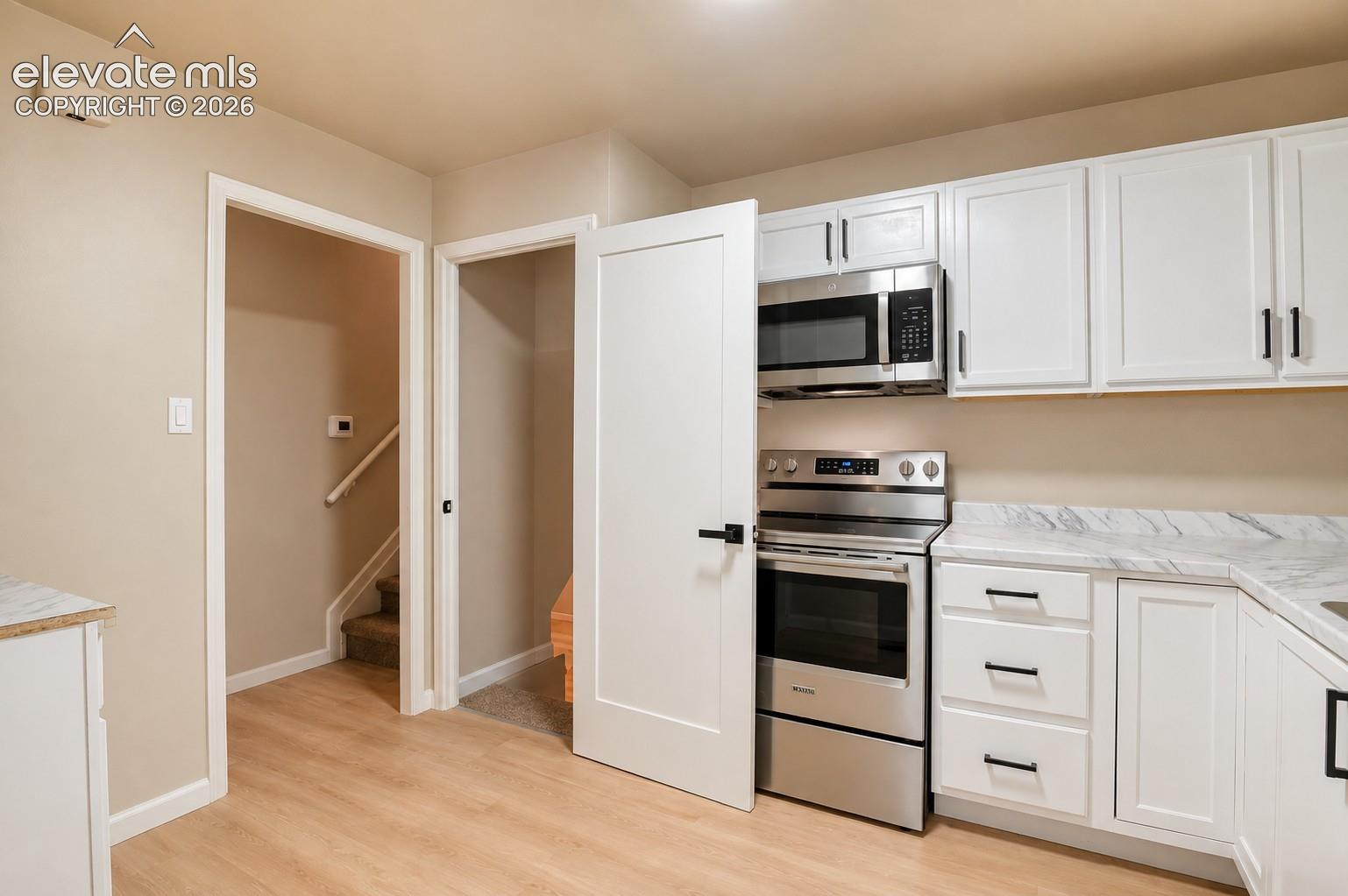 2806 Casden Circle, photo 21