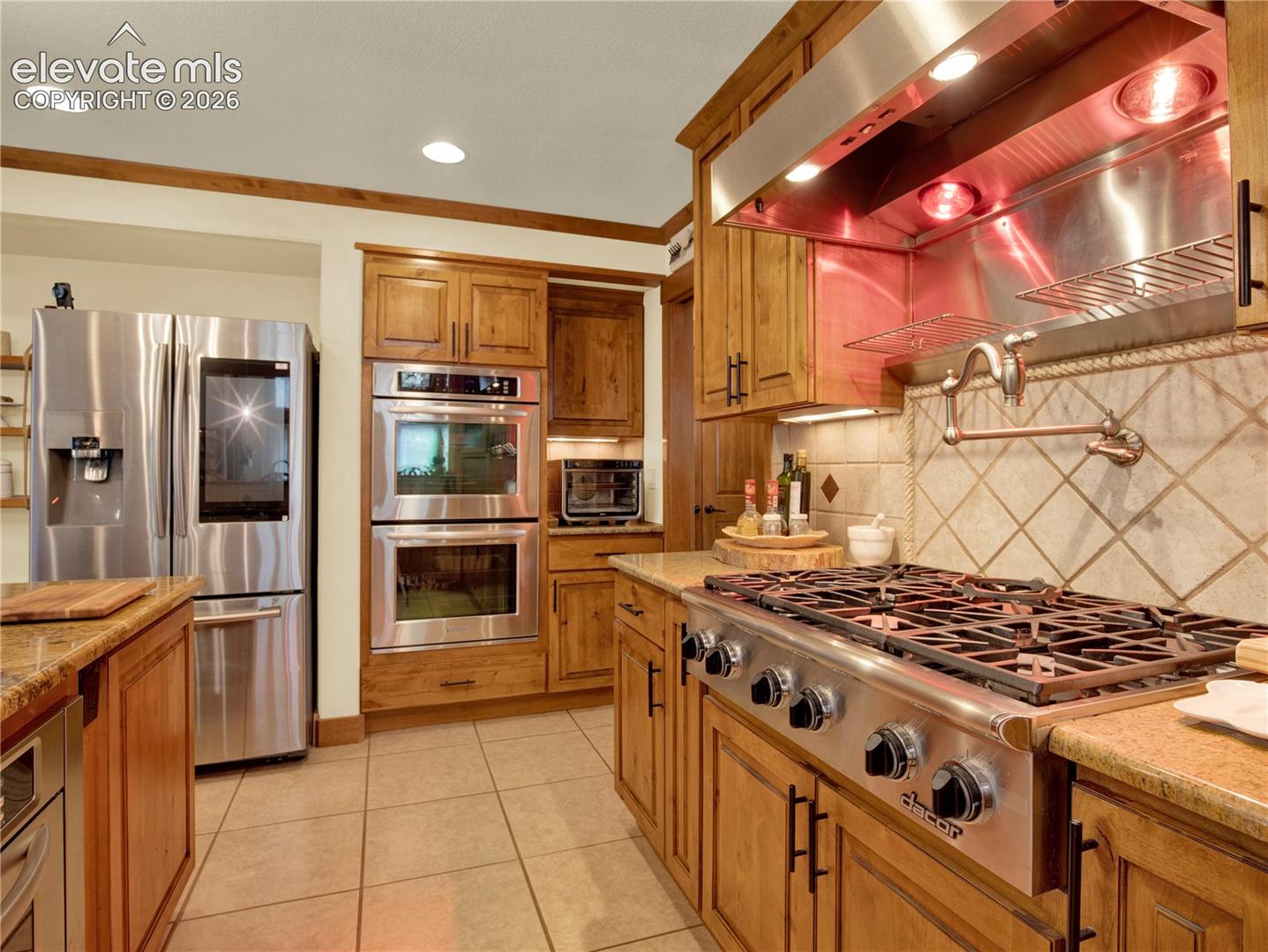 Listing photo 11 for 27638 Triple B Road