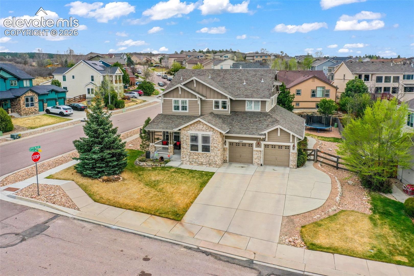 Listing photo 45 for 13867 Antelope Pass Place