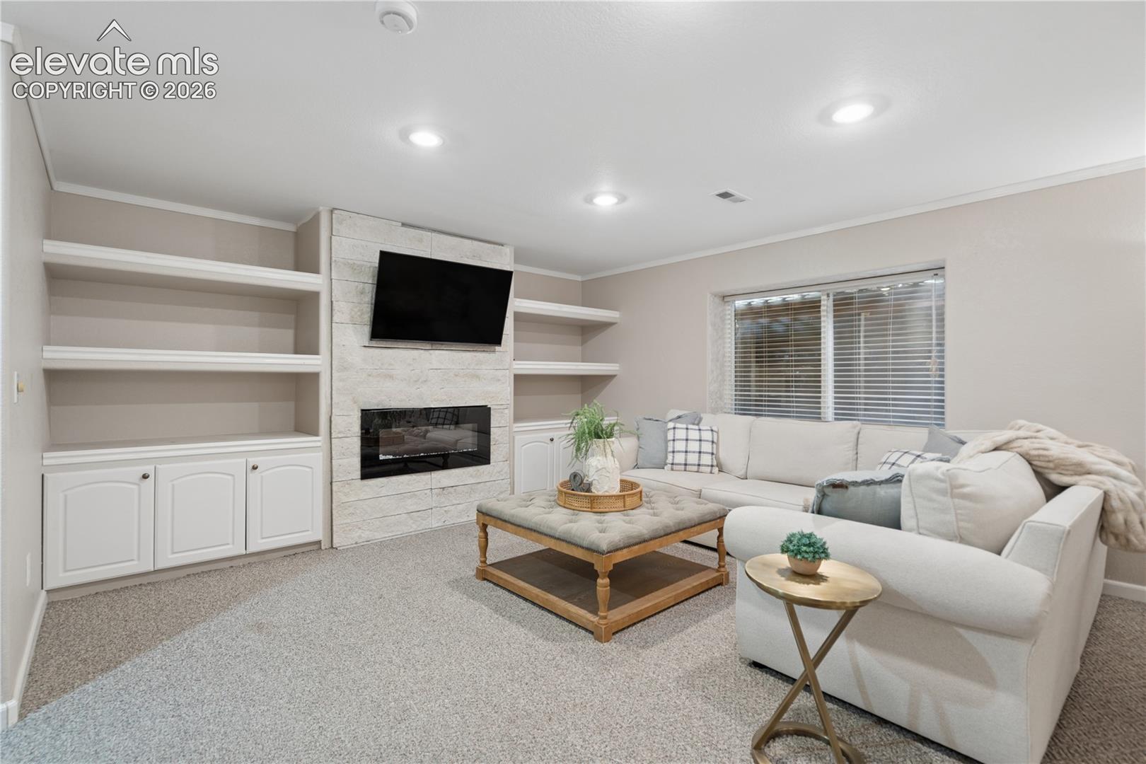 Listing photo 35 for 2285 Vanreen Drive