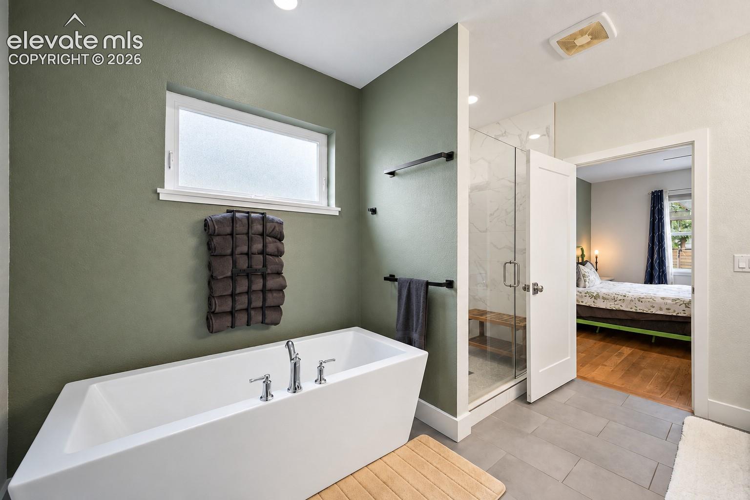 Listing photo 19 for 1007 E Boulder Street