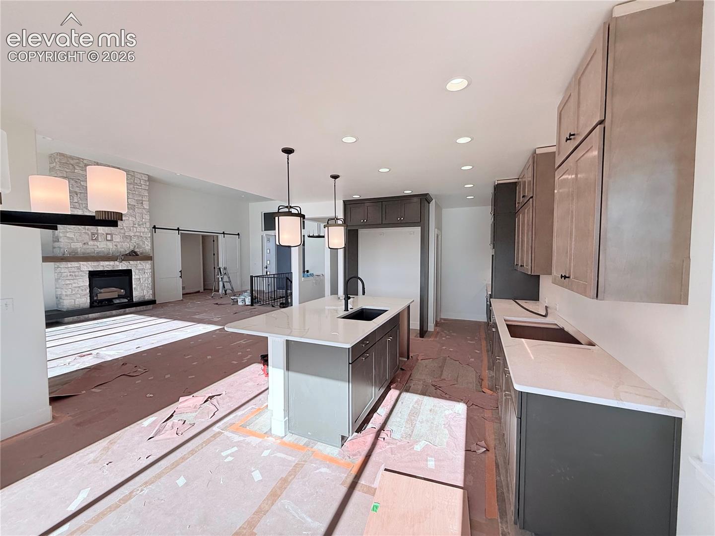 Listing photo 7 for 13437 Pride Mountain Drive