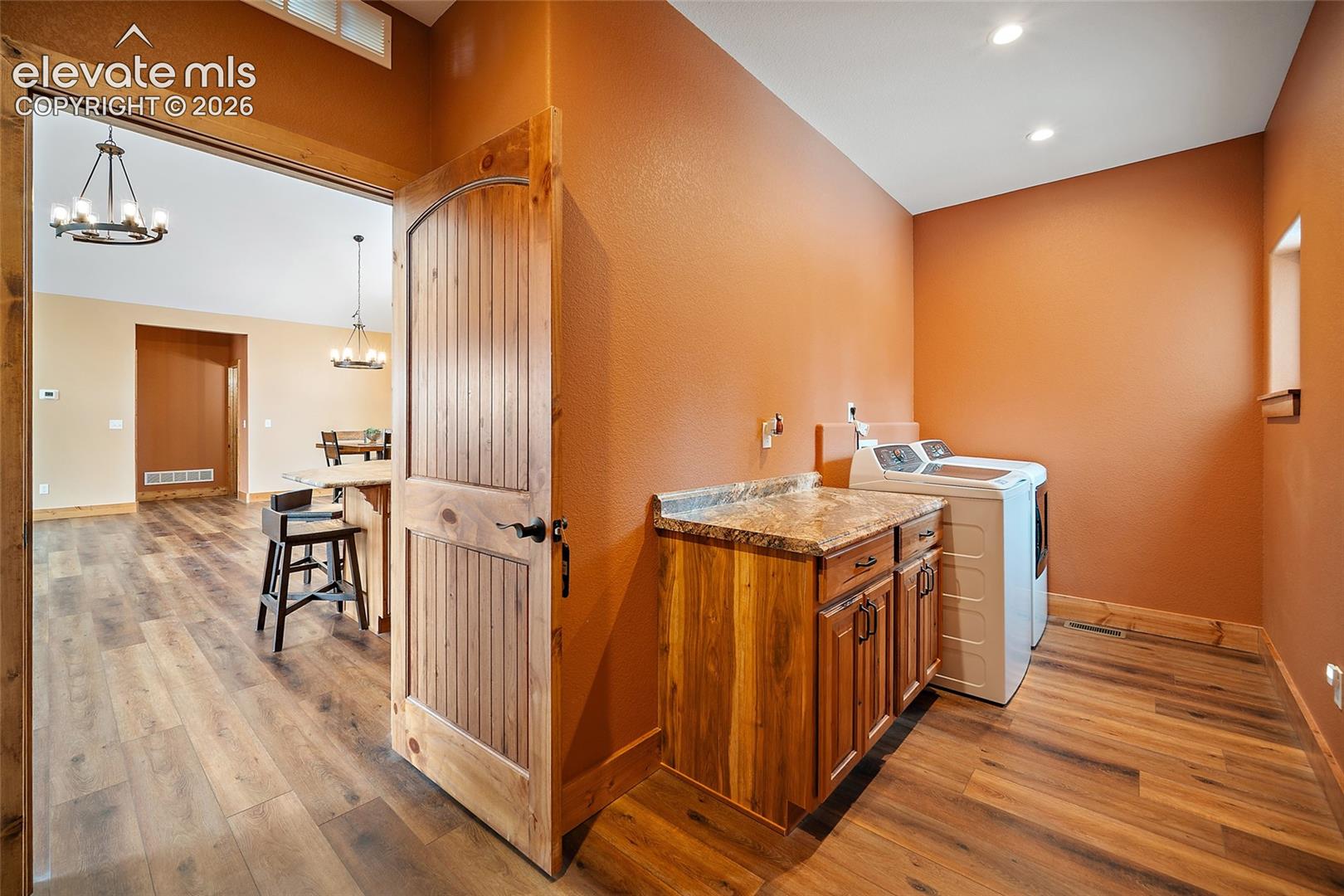 Listing photo 23 for 367 Cottonwood Lake Drive