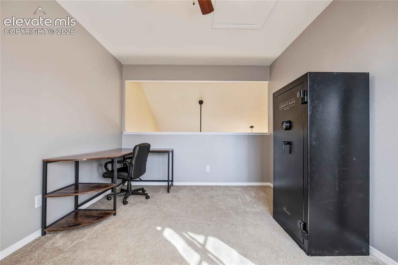 Listing photo 17 for 7451 Klipspringer Drive