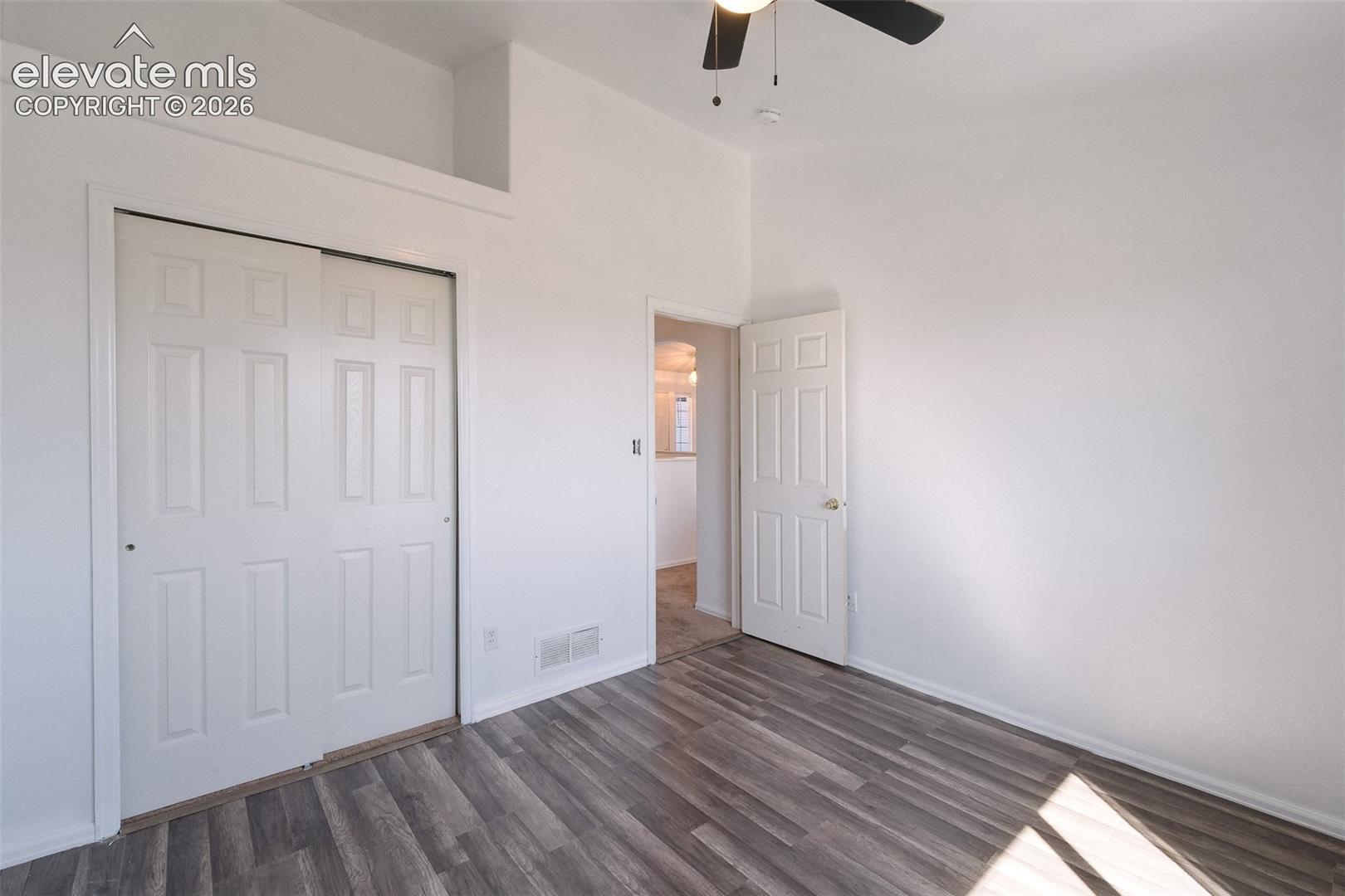 Listing photo 25 for 7869 Fort Smith Road