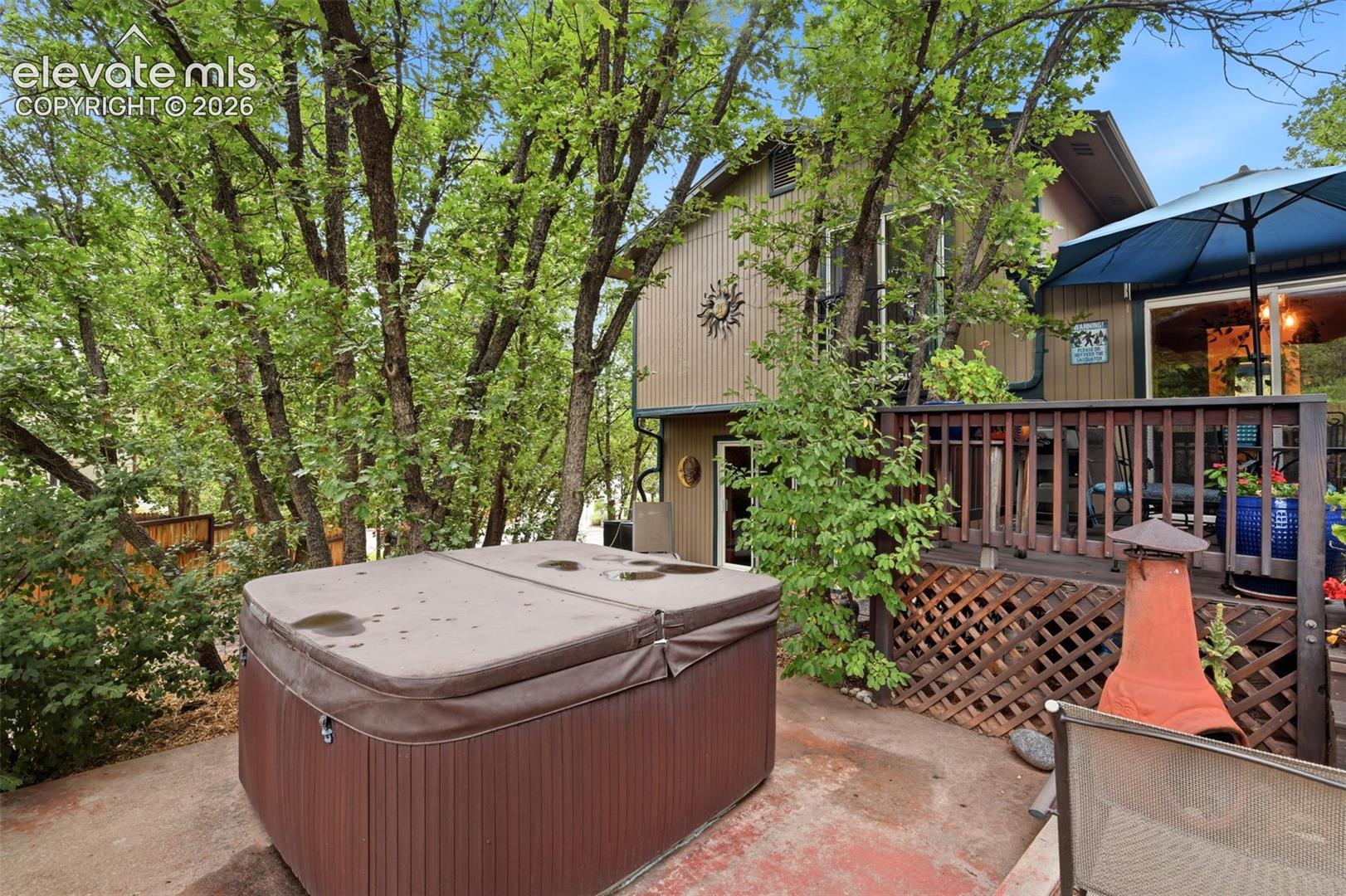 Listing photo 40 for 4 Stover Lane