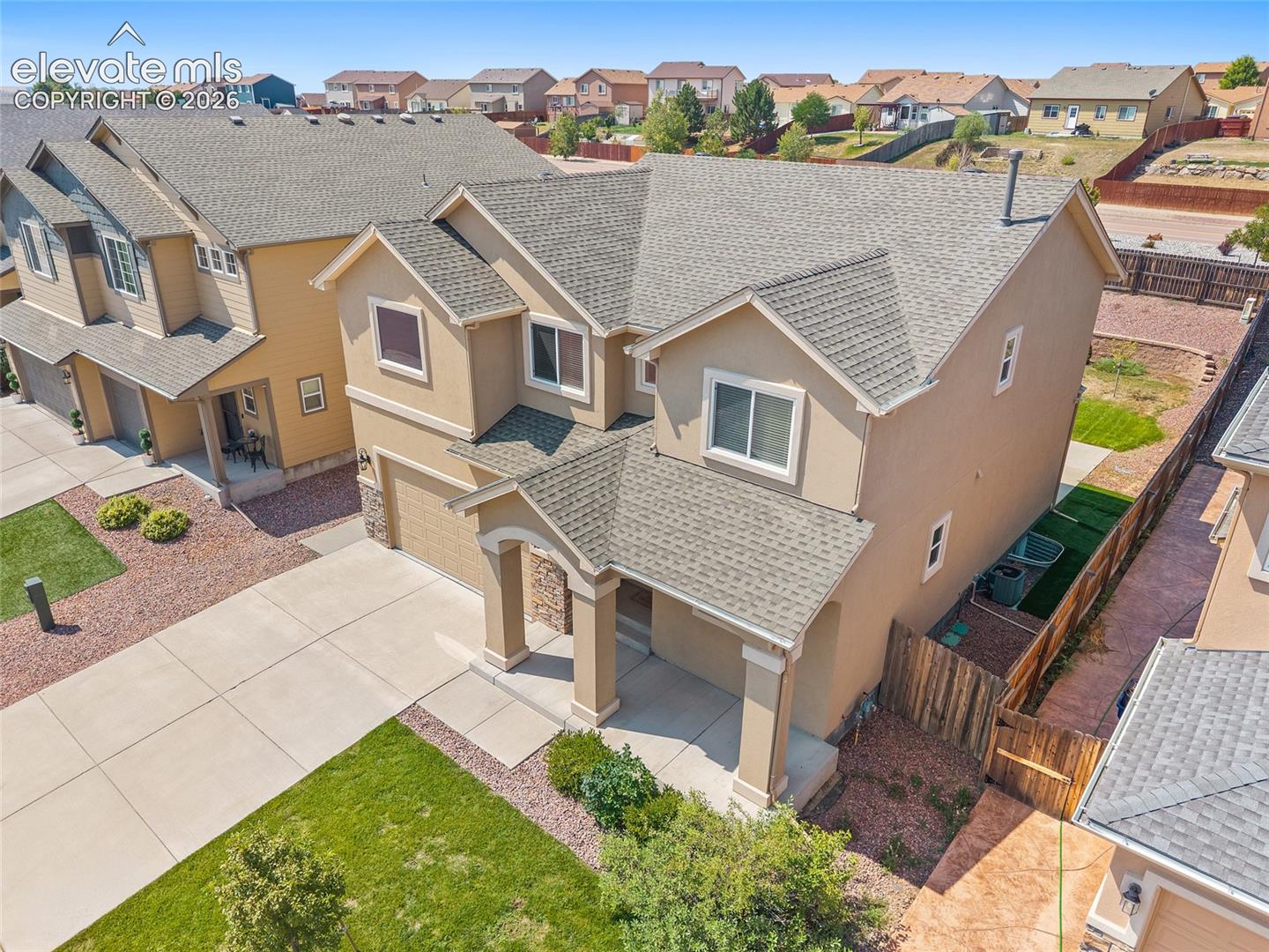 Listing photo 4 for 7246 Dutch Loop