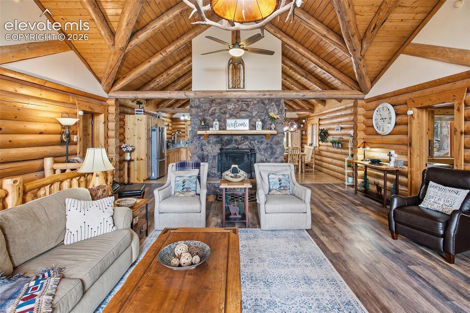 Listing photo 2 for 12458 S Highway 67