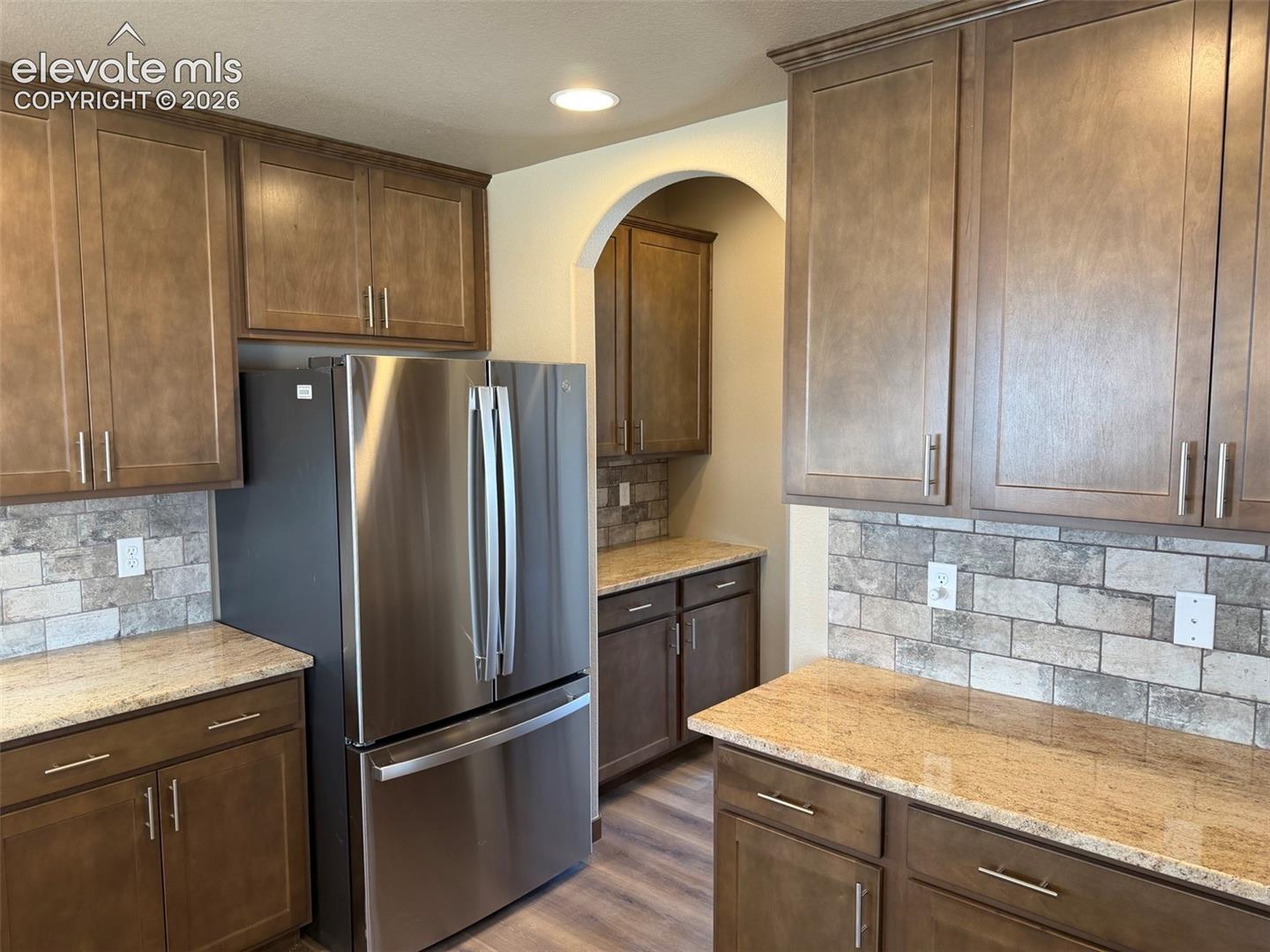 Listing photo 4 for 10895 Evening Creek Drive
