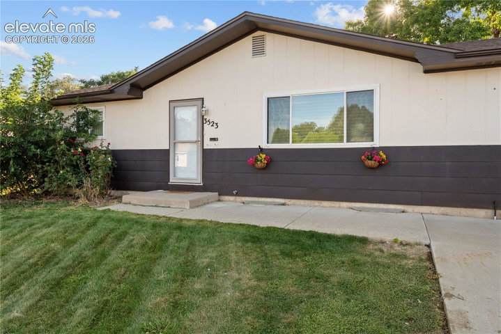 3523 White Pine Court — listing photo