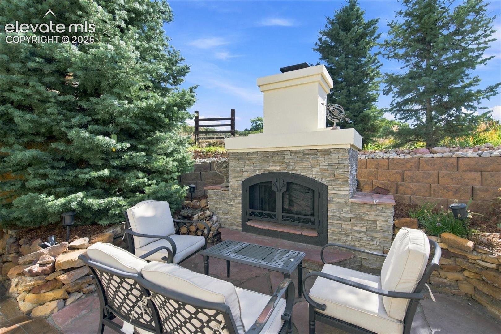 Listing photo 19 for 1097 Prickly Pear Place
