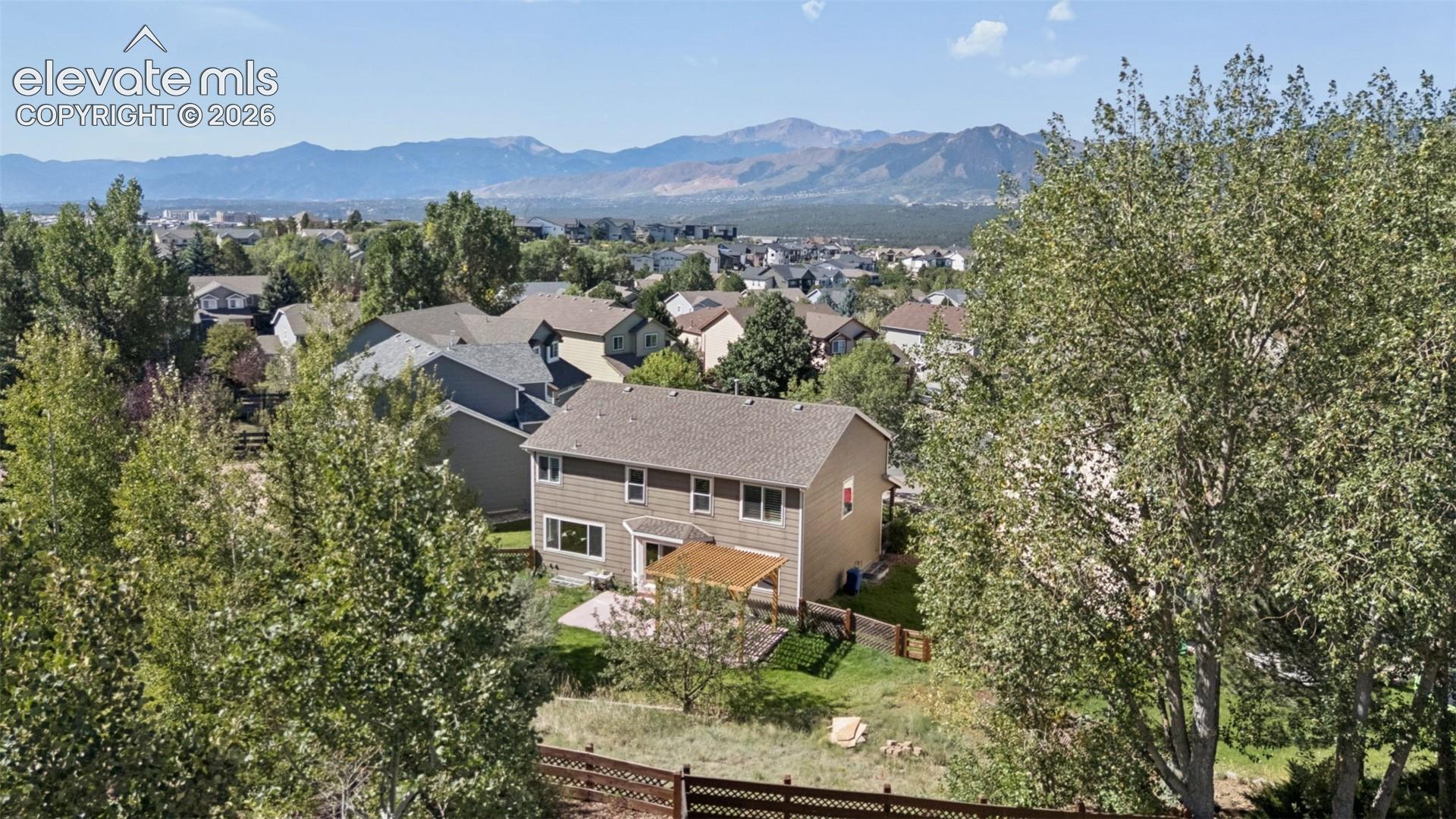 Listing photo 41 for 1272 Dream Lake Court