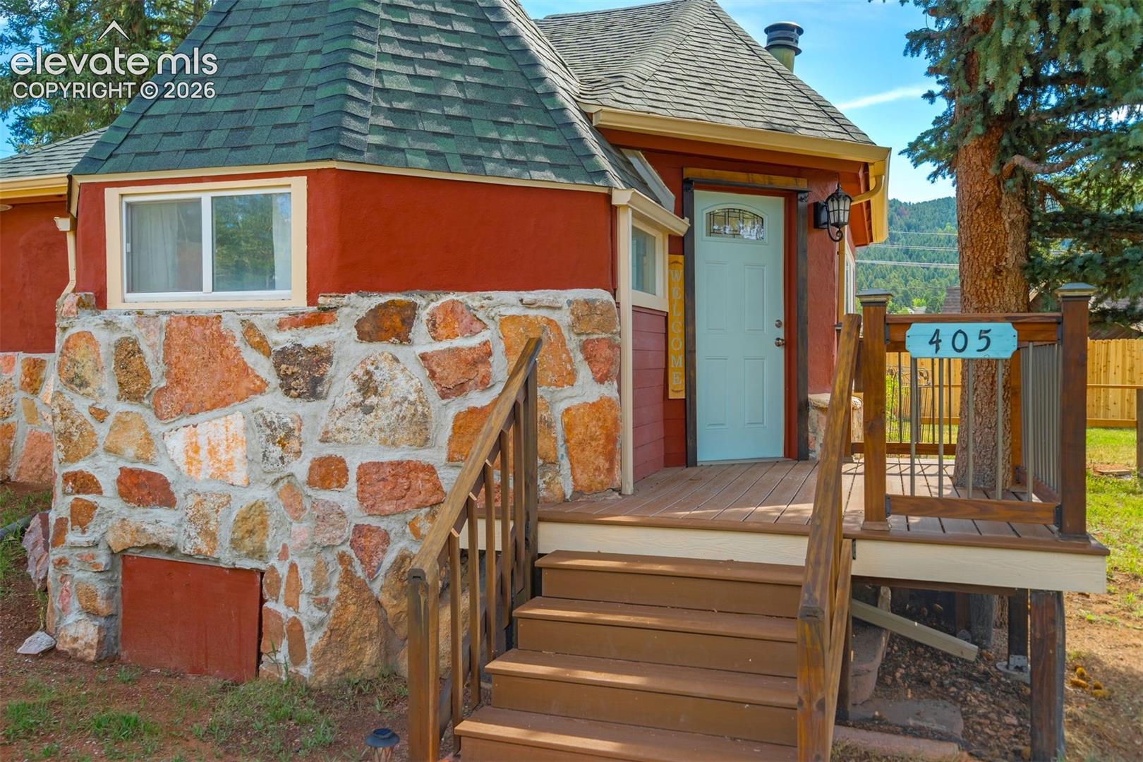 405 Baldwin Street, photo 2