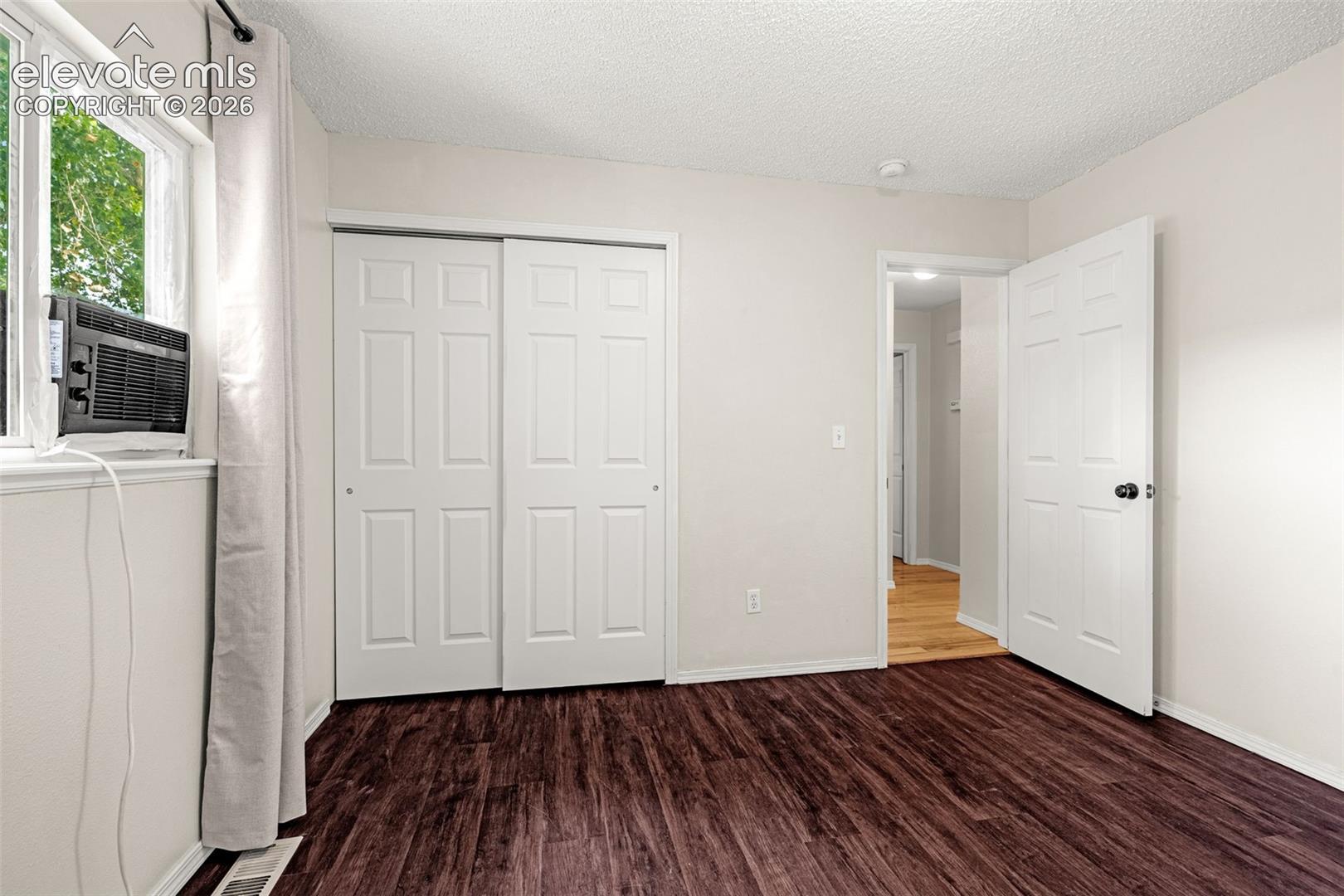 Listing photo 9 for 1010 Grinde Drive