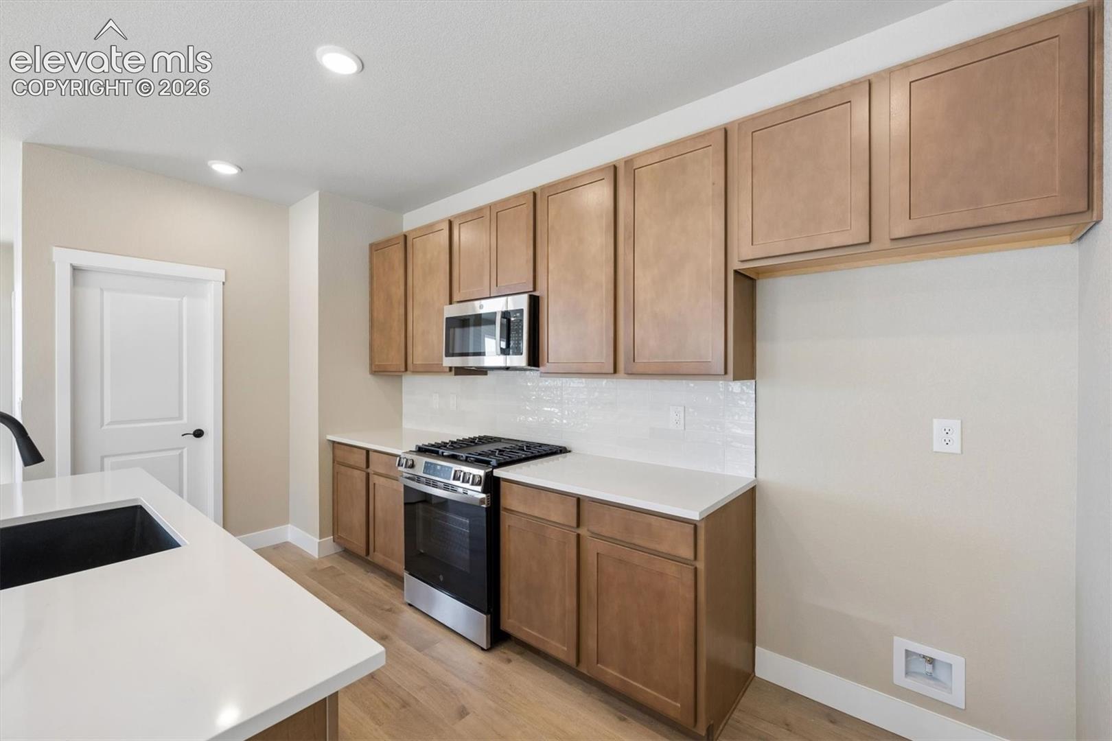 Listing photo 9 for 5440 Triple Tree Street