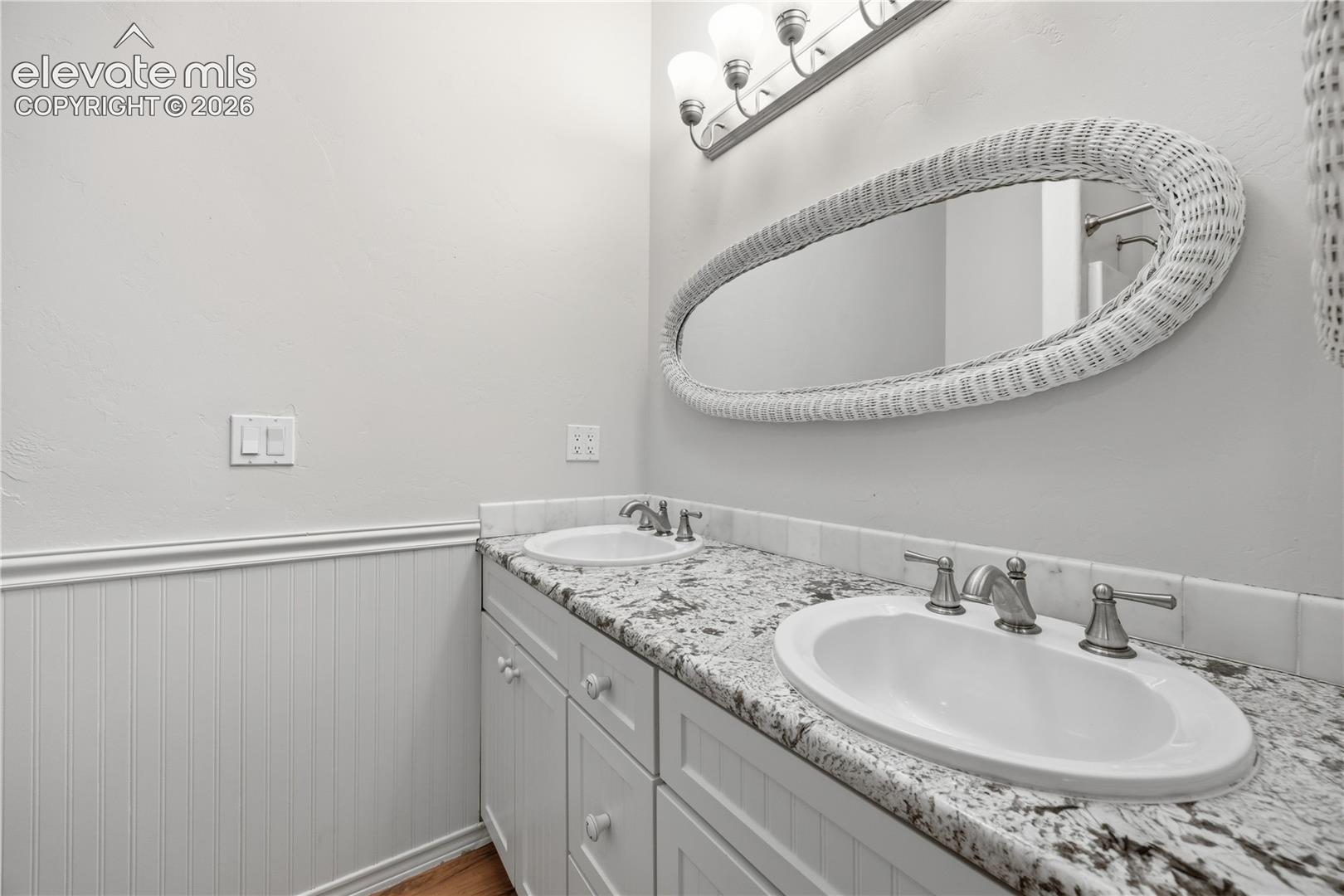 Listing photo 35 for 9795 Mountain Road