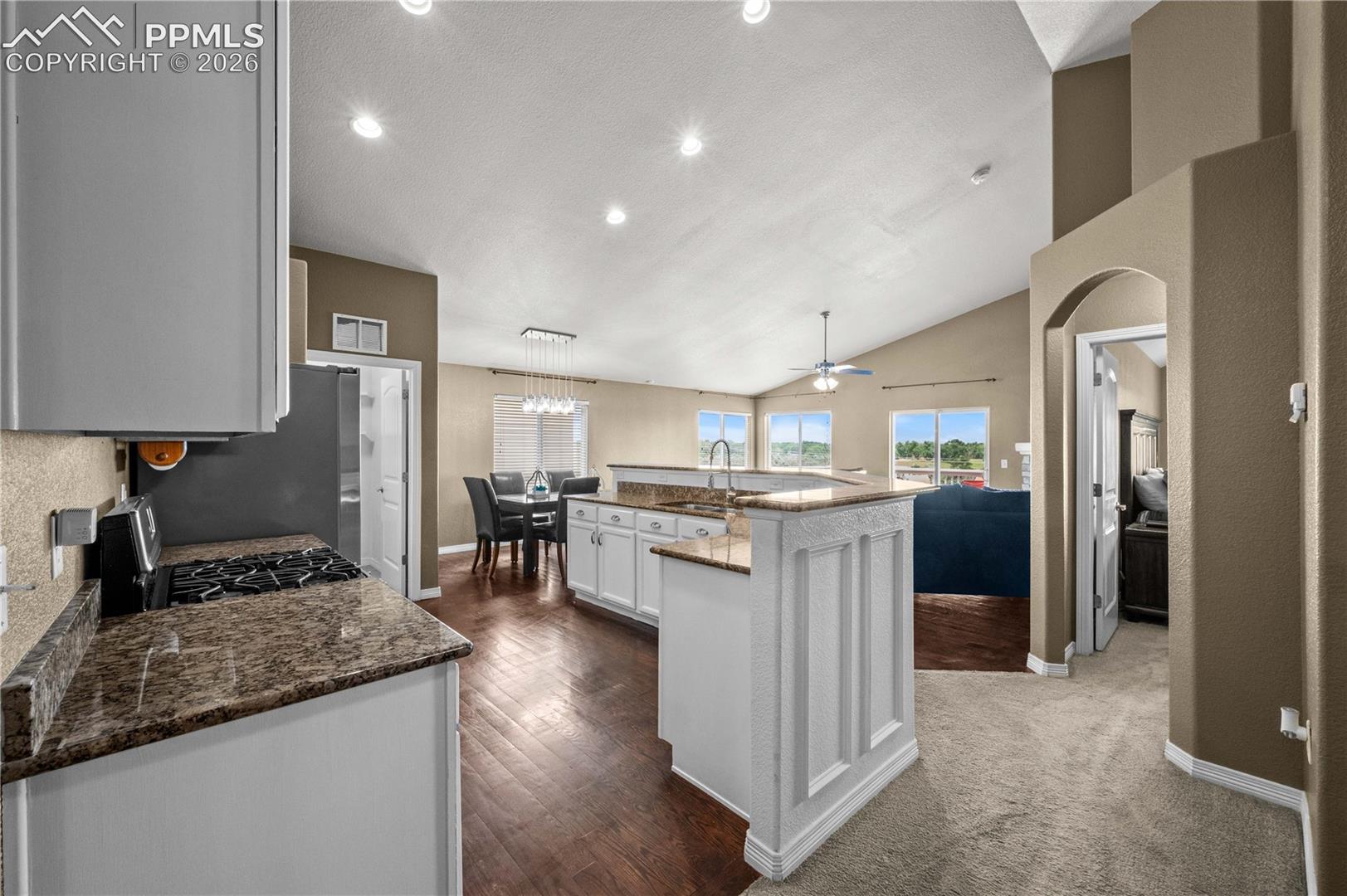 Listing photo 7 for 9223 Waters Edge Drive