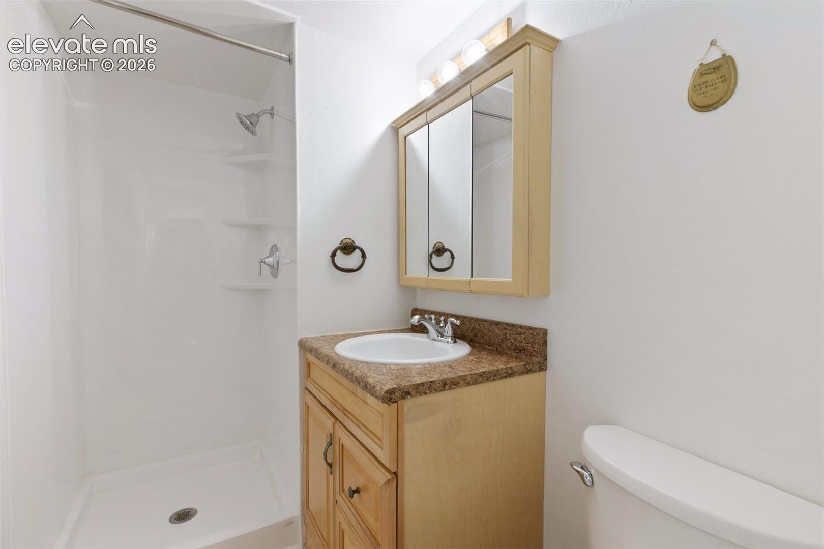 Listing photo 31 for 403 Shield Road