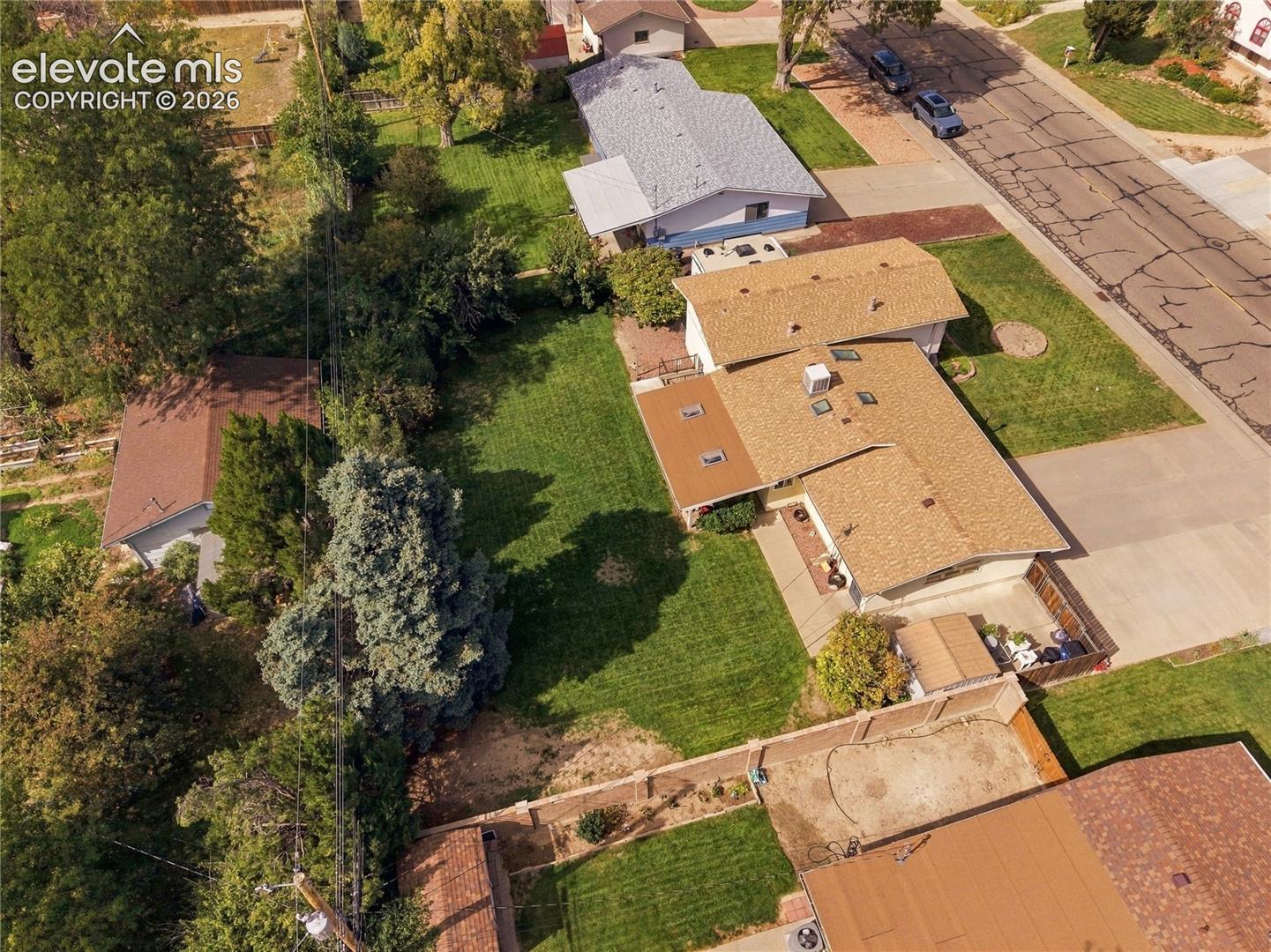 Listing photo 44 for 82 Amherst Avenue