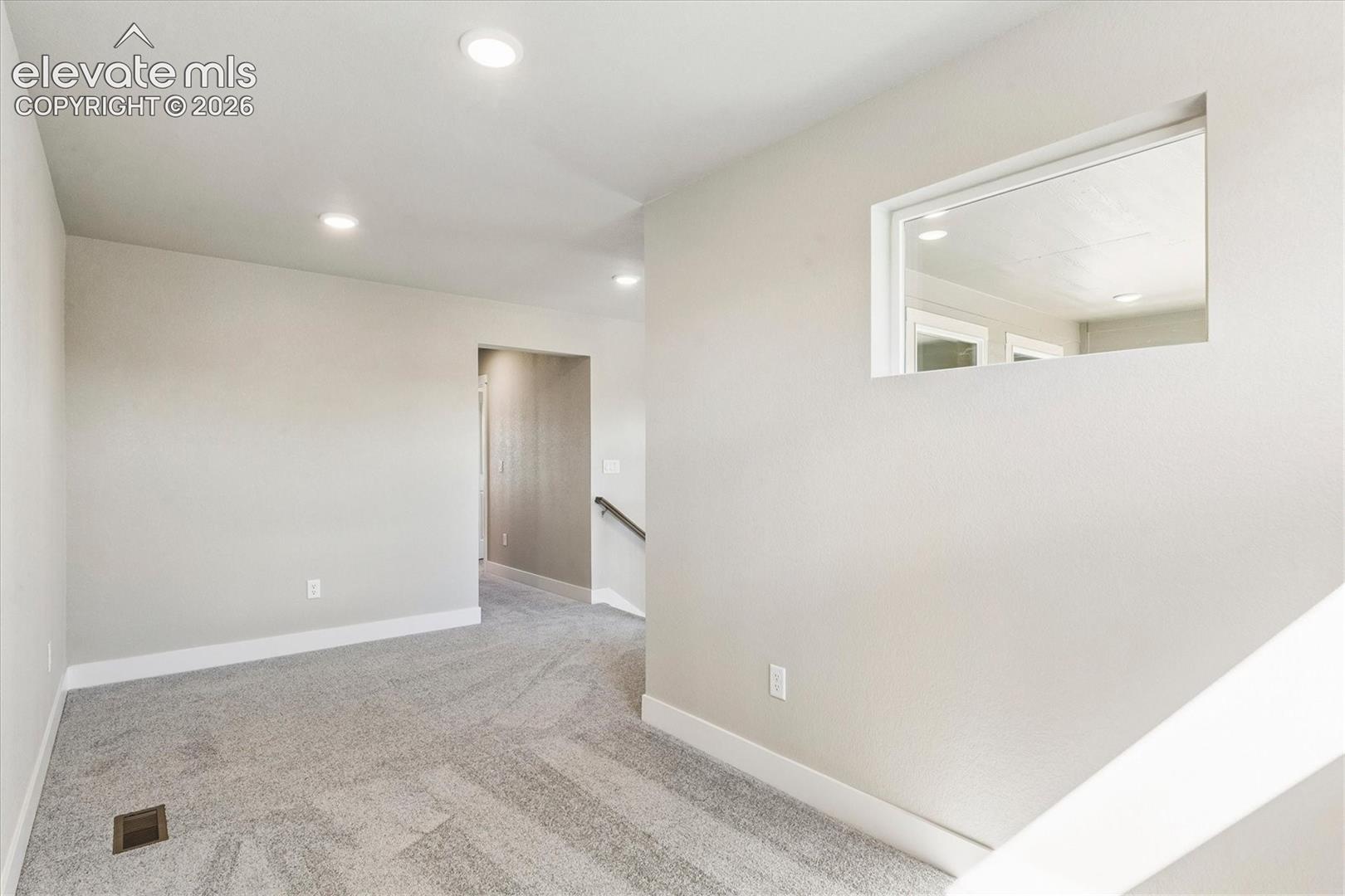 Listing photo 17 for 3023 Curly Grove