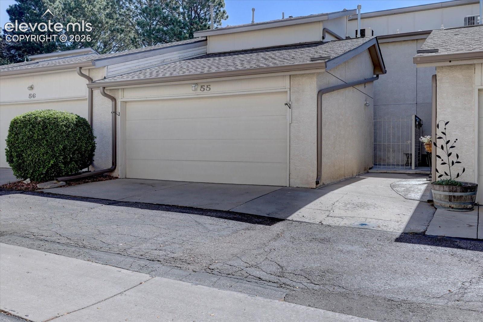 3330 Templeton Gap Road 55 — listing photo