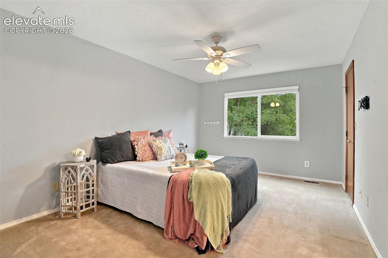 Listing photo 36 for 5960 Chokecherry Drive
