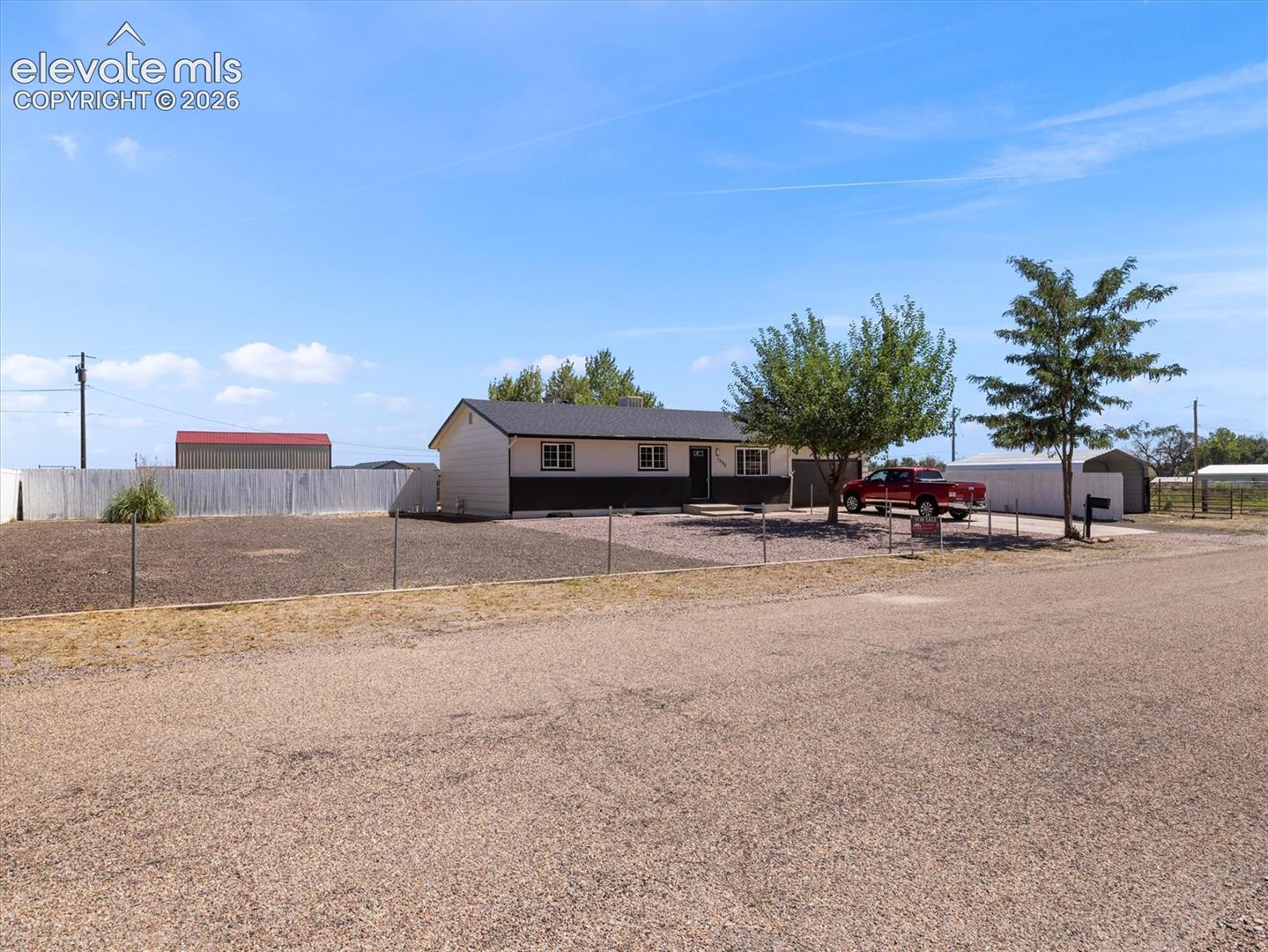 Listing photo 4 for 1522 Whippoorwill Place