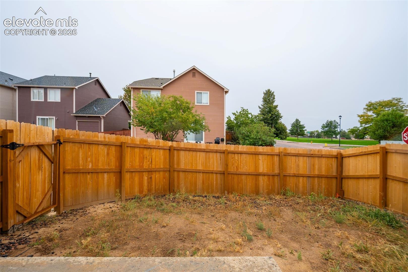 Listing photo 33 for 6305 Rockville Drive