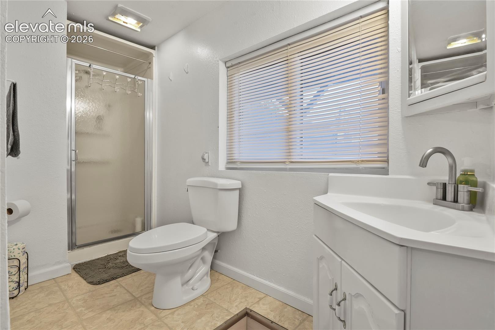 Listing photo 28 for 13550 Whistling Hills Lane