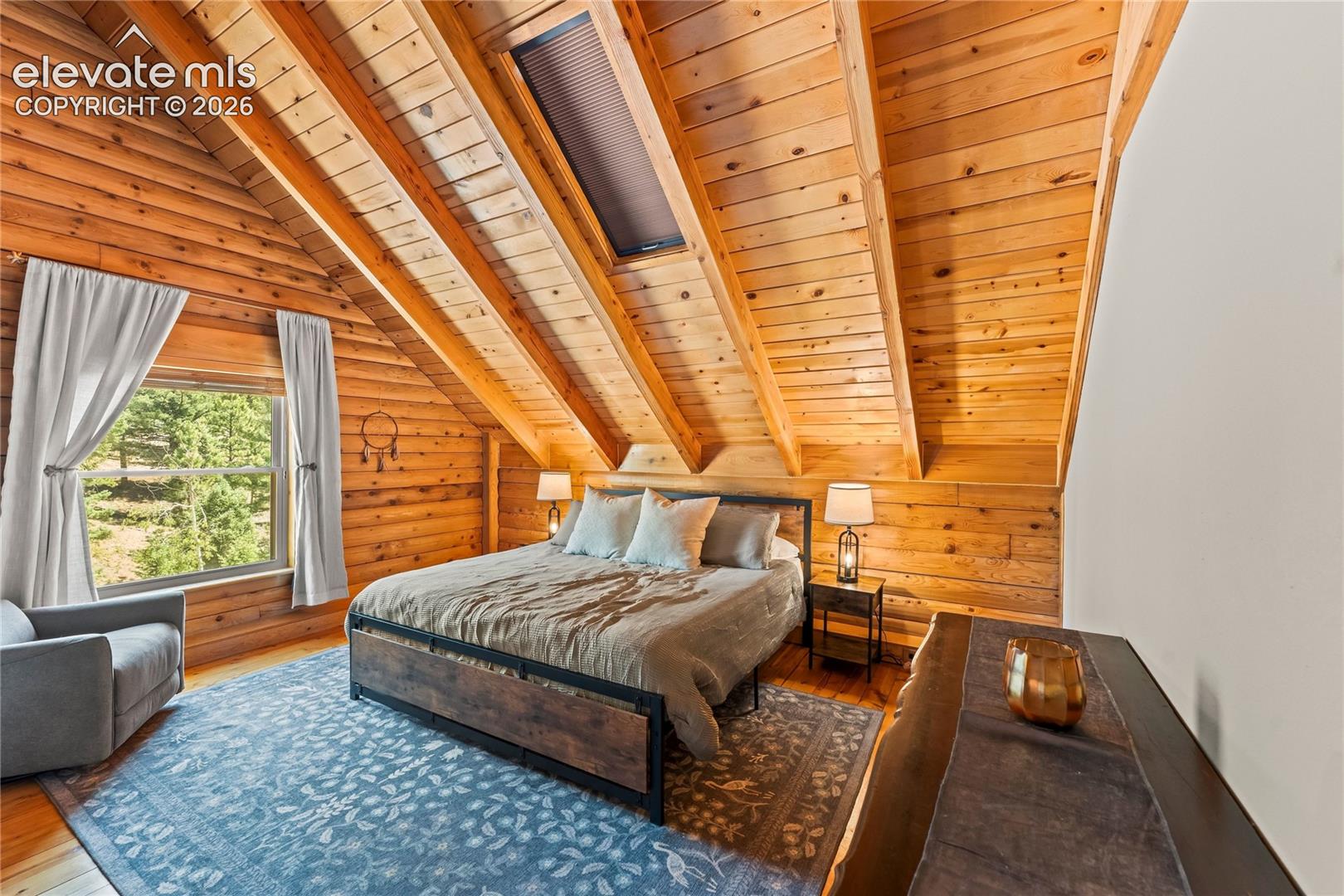 Listing photo 24 for 102 Douglas Fir Lane