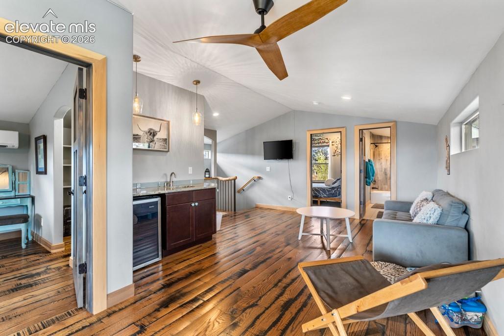 Listing photo 21 for 14490 Westchester Drive