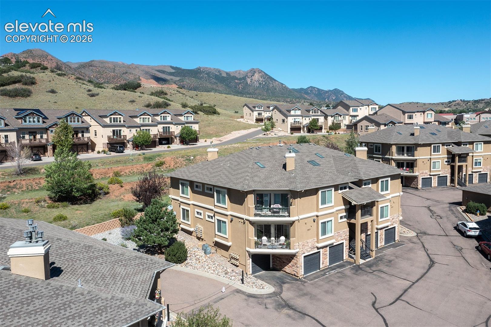Listing photo 27 for 2085 Montura View 102