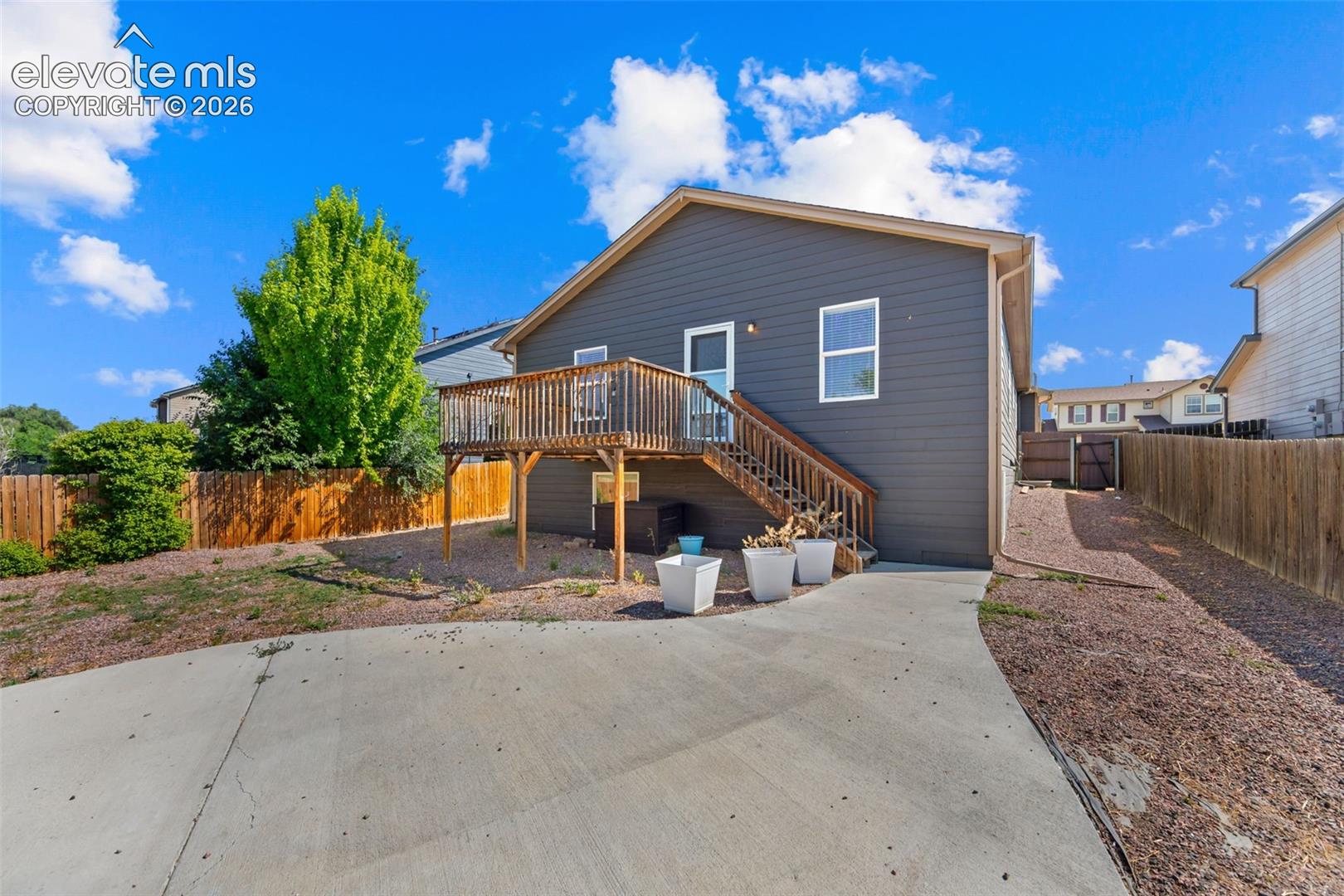 Listing photo 27 for 11095 Falling Star Road