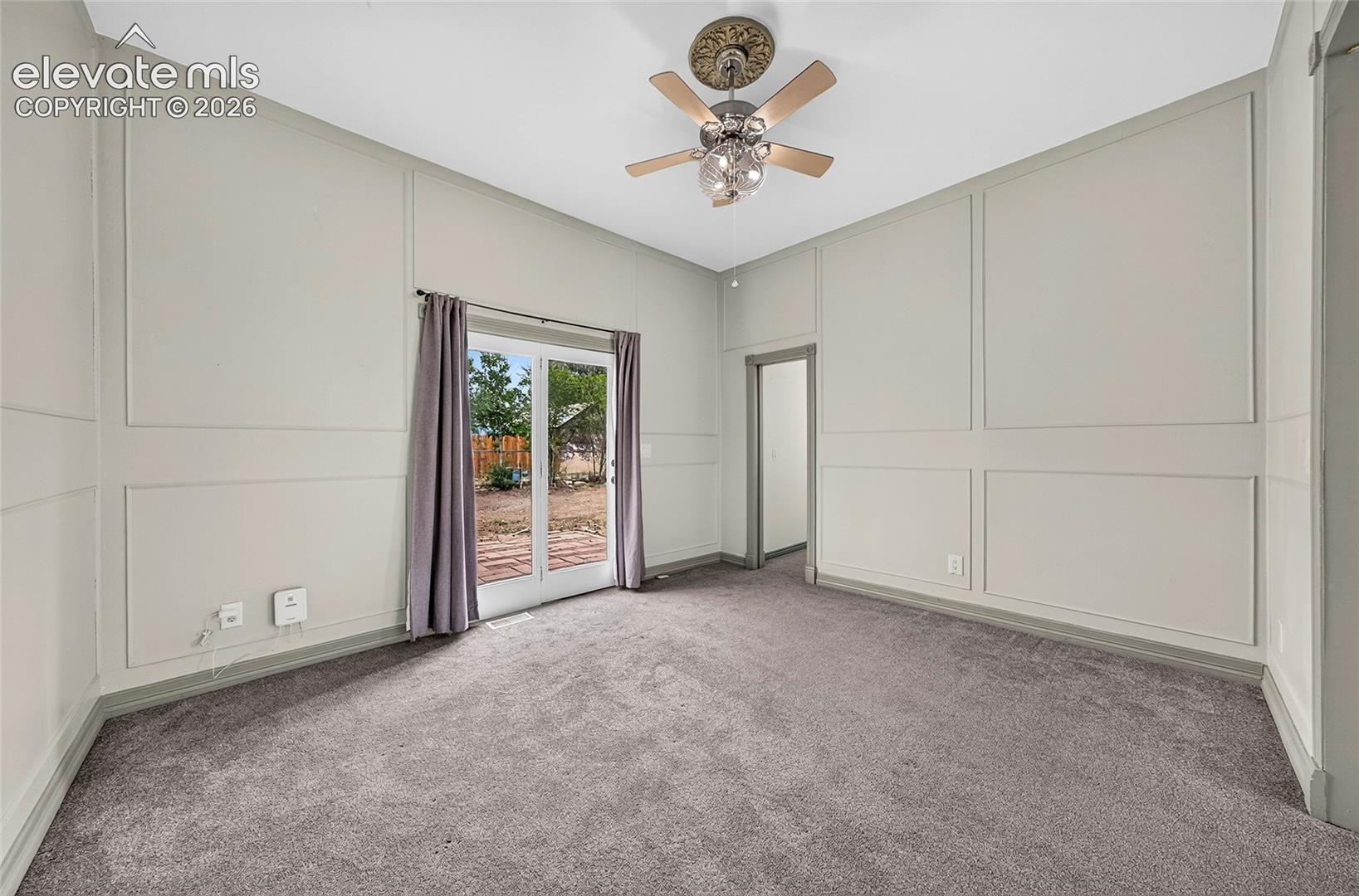 Listing photo 9 for 121 W Missouri Avenue